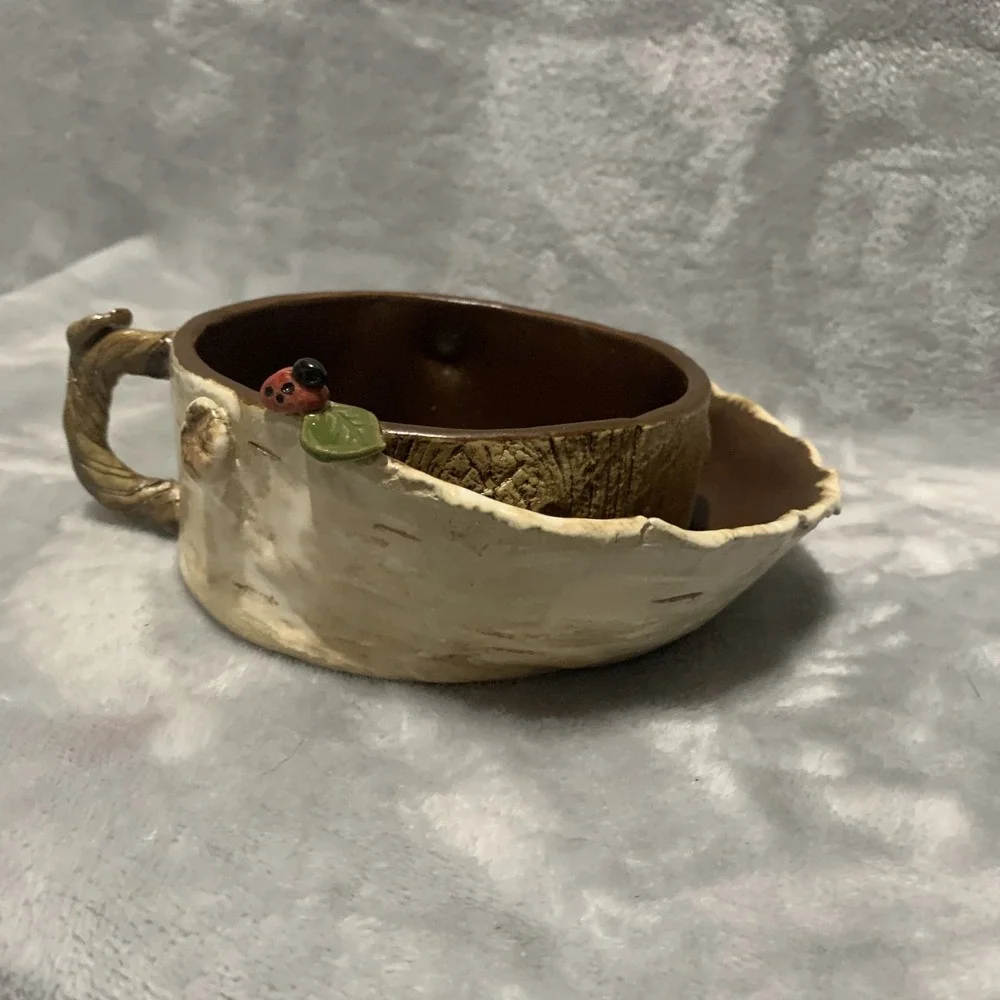Unique Birch Bark Tree Stump Ceramic Vase Planter‎ Mug Ladybug Handle Decorative